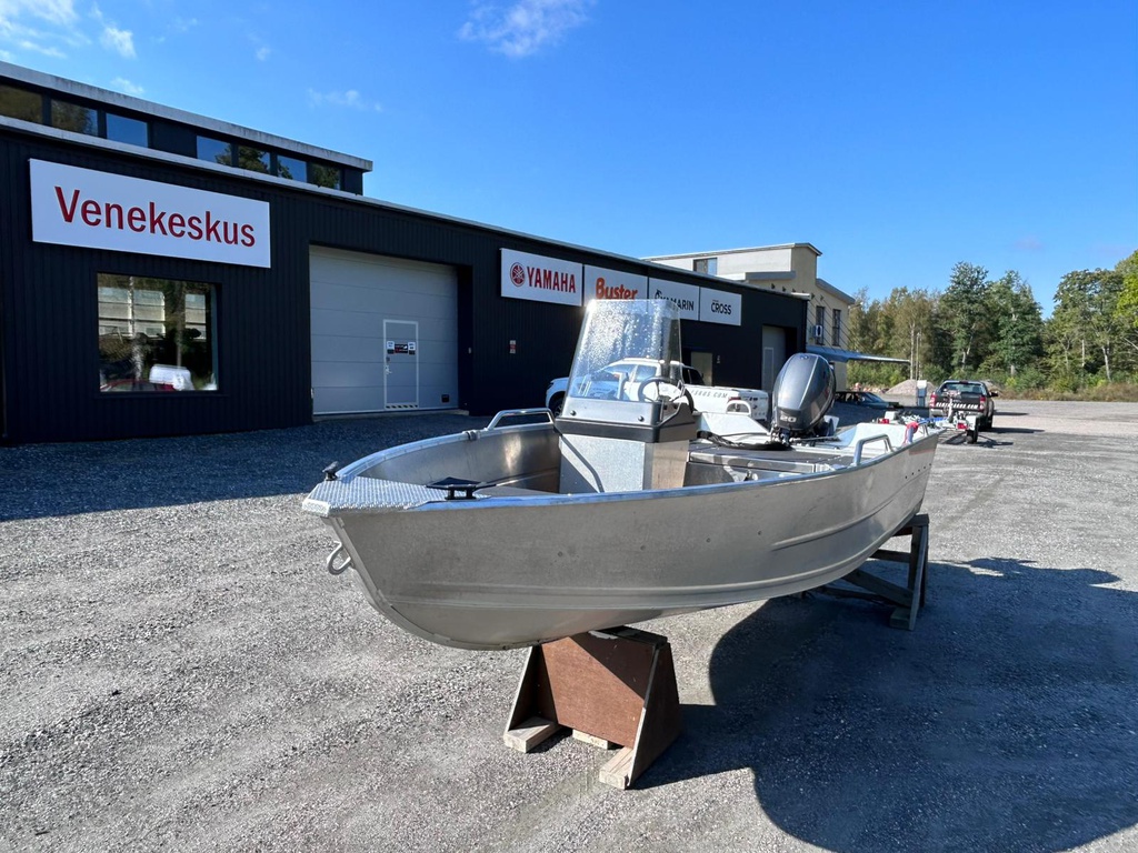 Buster XSr + Yamaha F20 - 2022