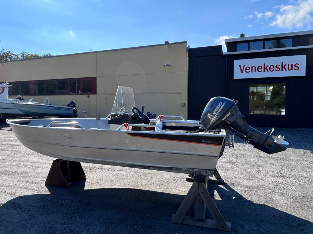 Buster XSr + Yamaha F20 - 2022