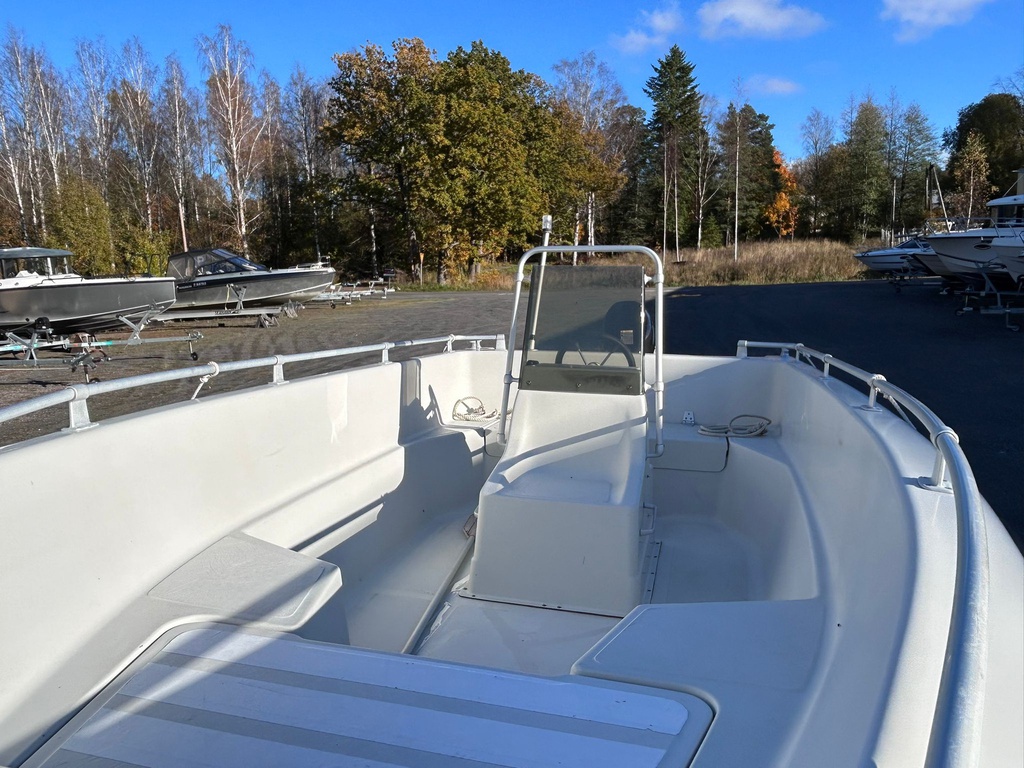 Yamarin 540 Big fish + Suzuki DF60