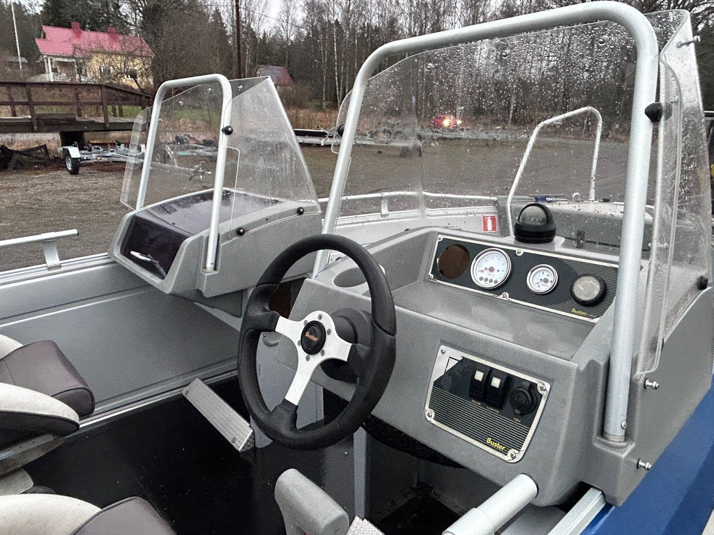 Buster X + Suzuki DF70