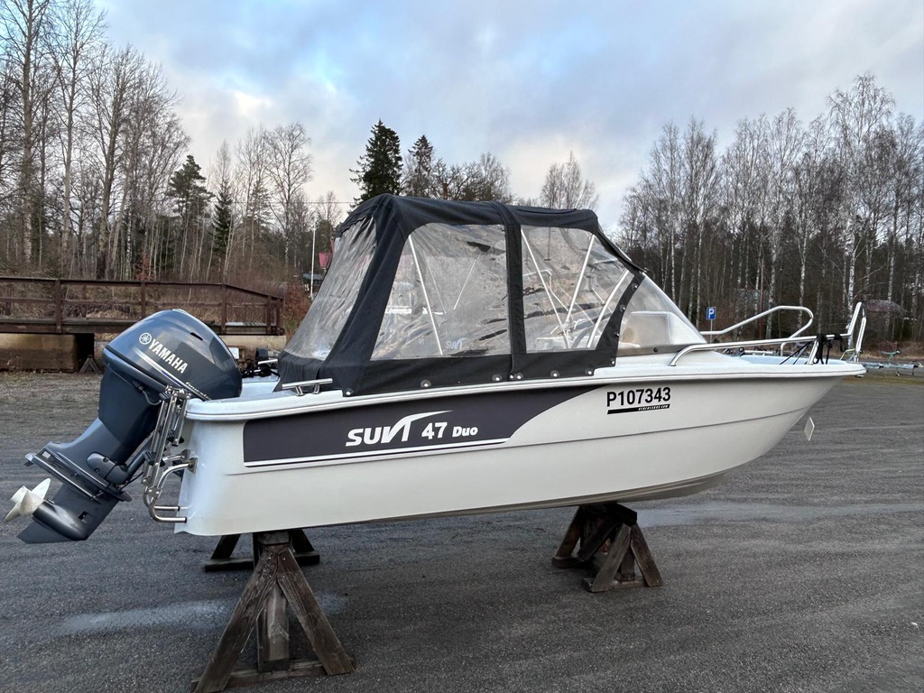 Suvi 47 Duo + Yamaha F40