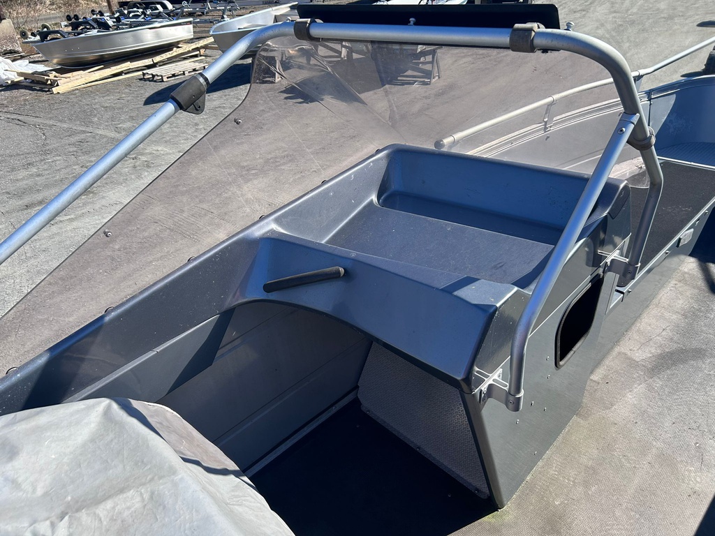 Buster XXL+ Mercury F115