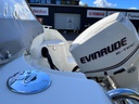 AMT 185HT + Evinrude E-TEC 90