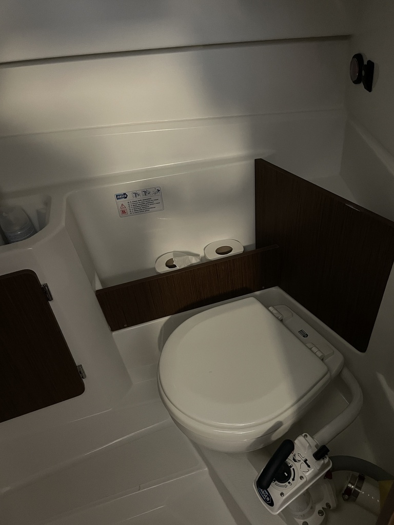 Benetau Antares 7 + Yamaha F175