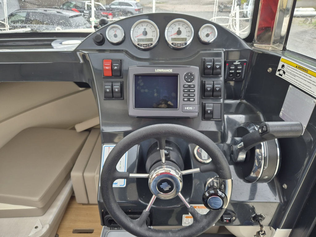 Quicksilver 755 Pilothouse + Mercury F150