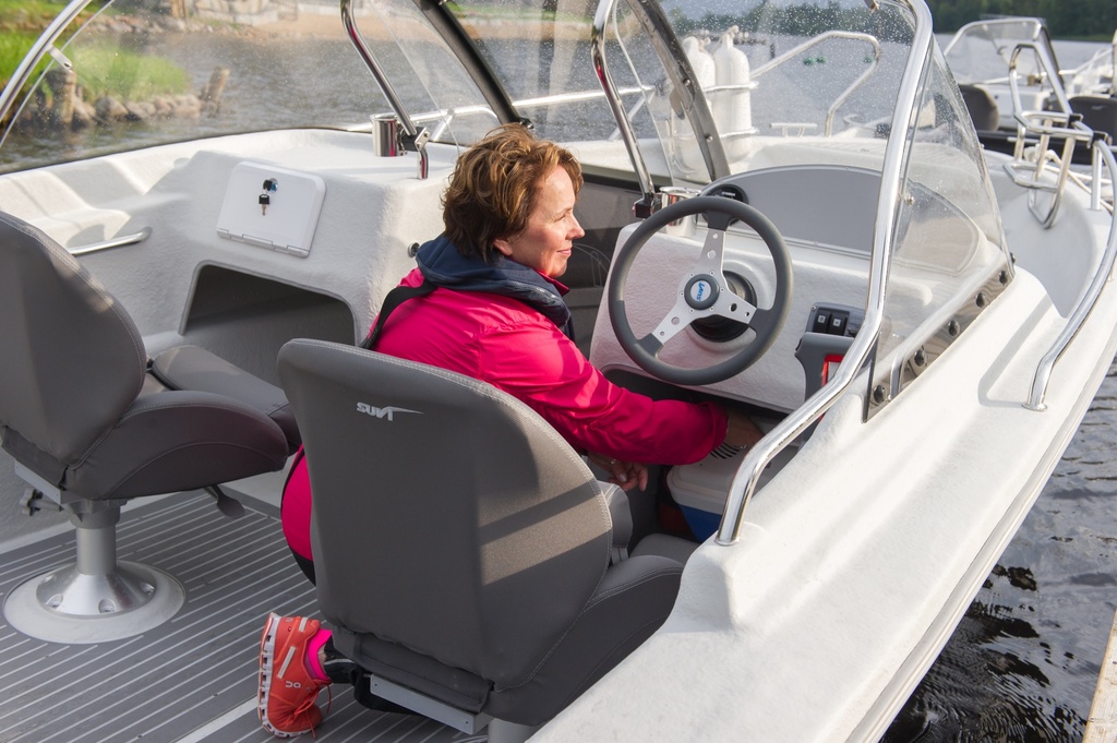 Suvi 57 Duo + Yamaha F70 AETL