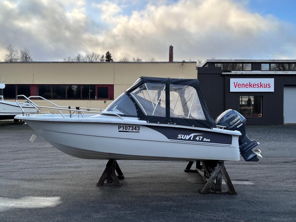 Suvi 47 Duo + Yamaha F40