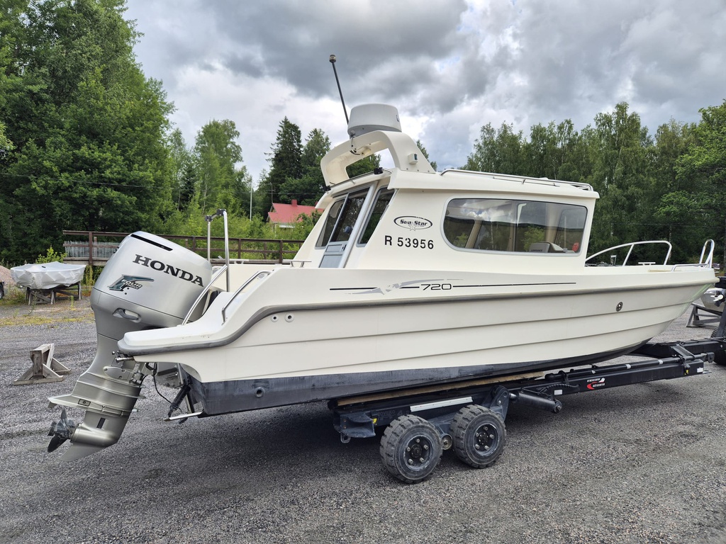 Seastar 720 + Honda BF115 - R53956