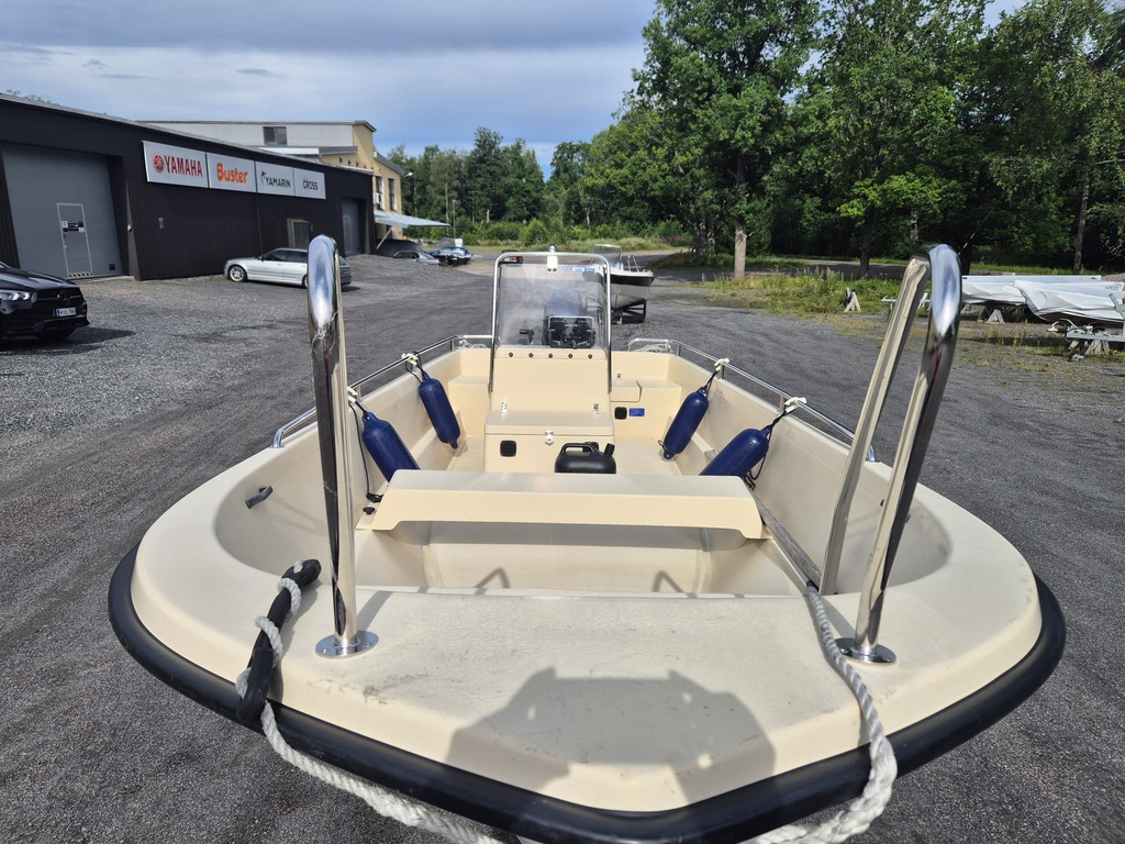 Rönnqvist 590 + Yamaha F60